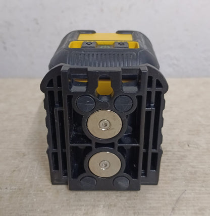 Nivel laser verde DEWALT DW08802CG, usado