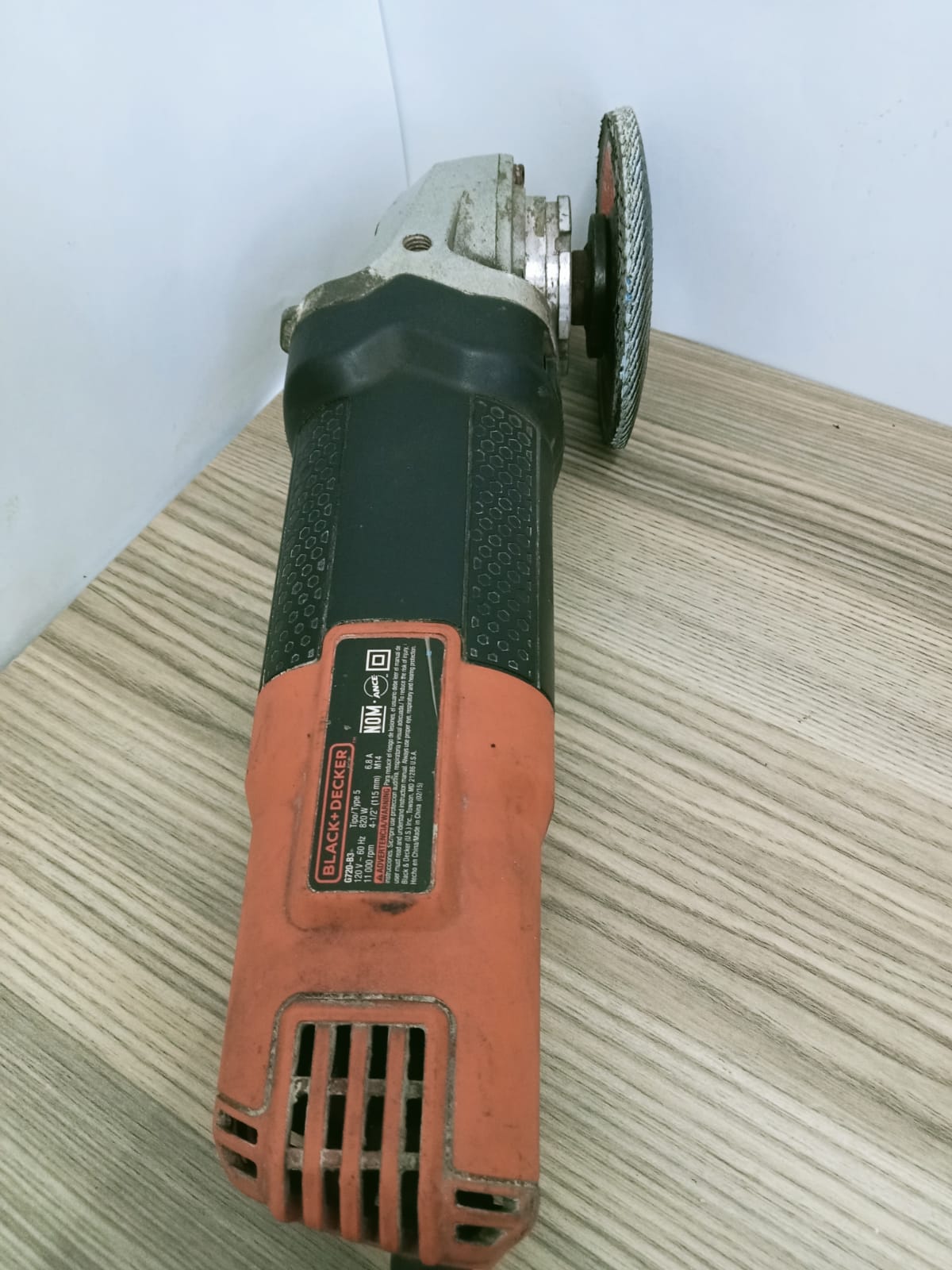 Esmeriladora angular Black+Decker-usado