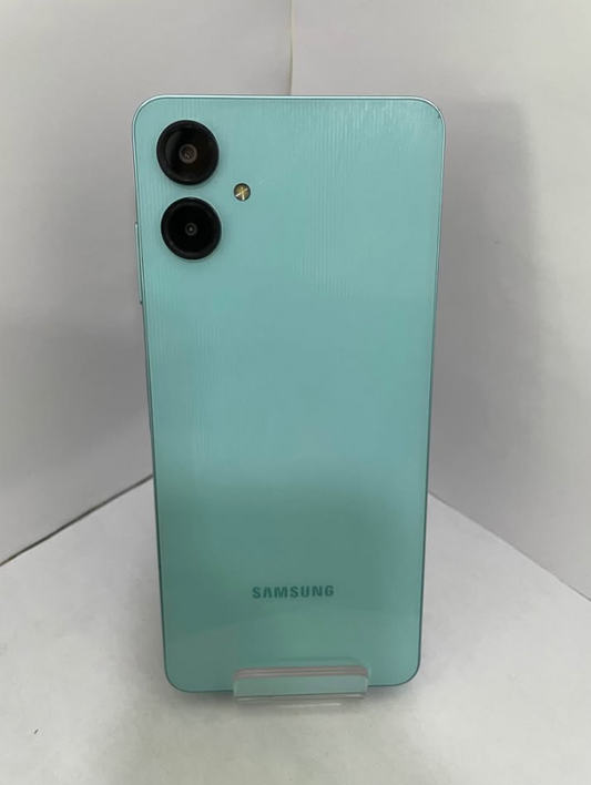 Samsung Galaxy A06 – 128GB / 4GB RAM- Usado