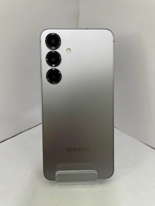 SAMSUNG GALAXY S23 – 256 GB / 12 GB RAM- Usado