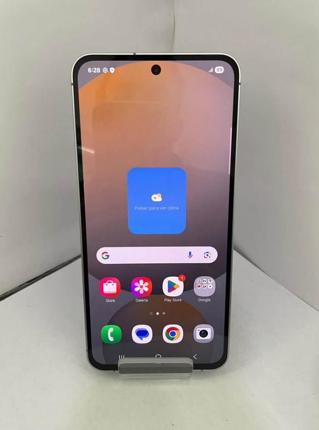 Samsung Galaxy S24 FE / 256 GB de almacenamiento |  8 GB de RAM- Usado