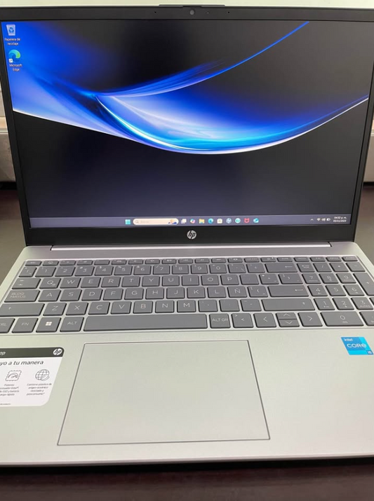 Laptop HP 475 gb SSD 8 ram Intel core i5 12 gen