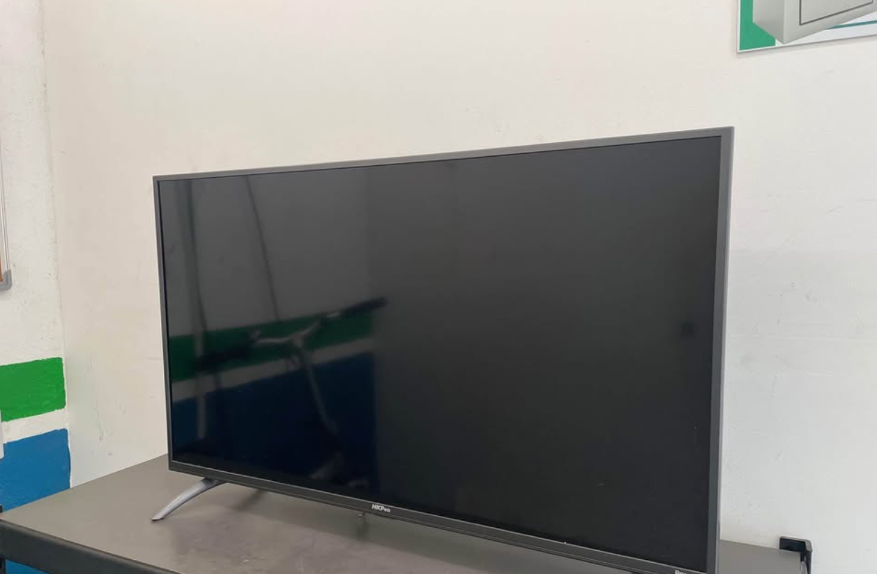 Pantalla Hkpro 40 Pulgadas- Usada
