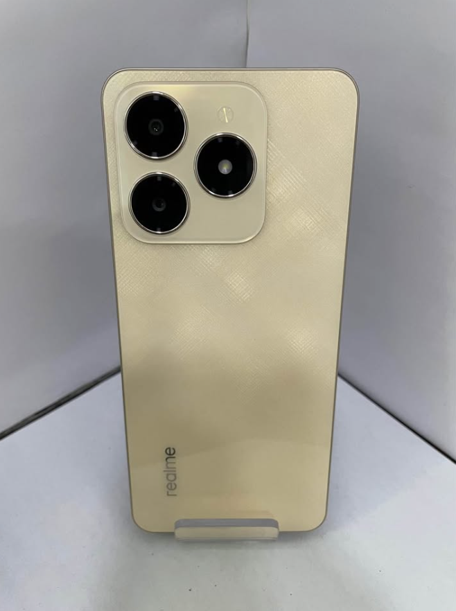 Realme C61 – 256GB / 8GB RAM- Usado