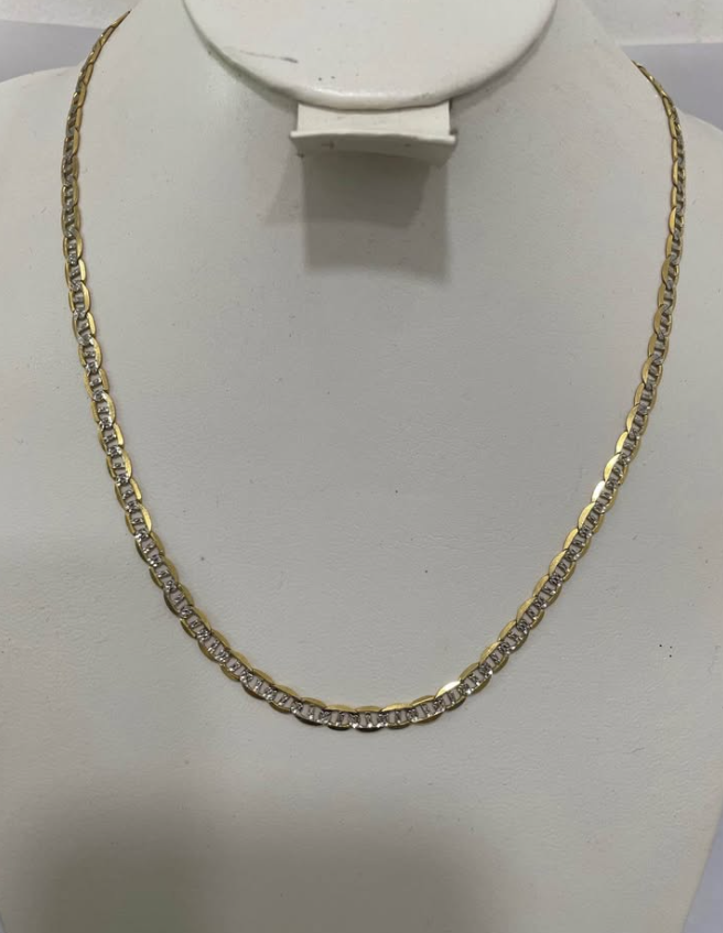 Cadena de Oro 10K – 9.4 g • 46 cm largo • 4 mm ancho