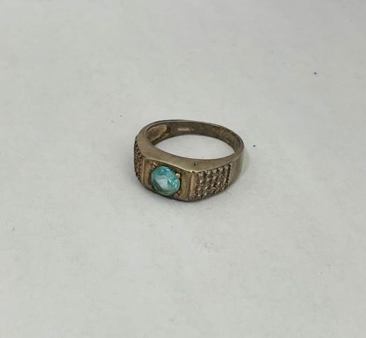 Anillo con Piedra Azul de Plata .925 – 5.8 g