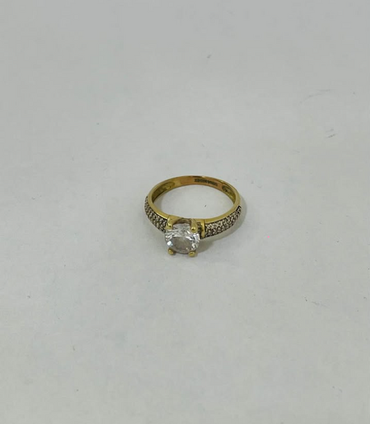 Anillo de Oro con Piedra 10K | 2.5 Gramos
