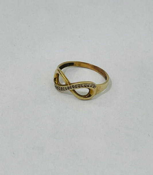 Anillo de Oro con Chispas 10K | 2 Gramos