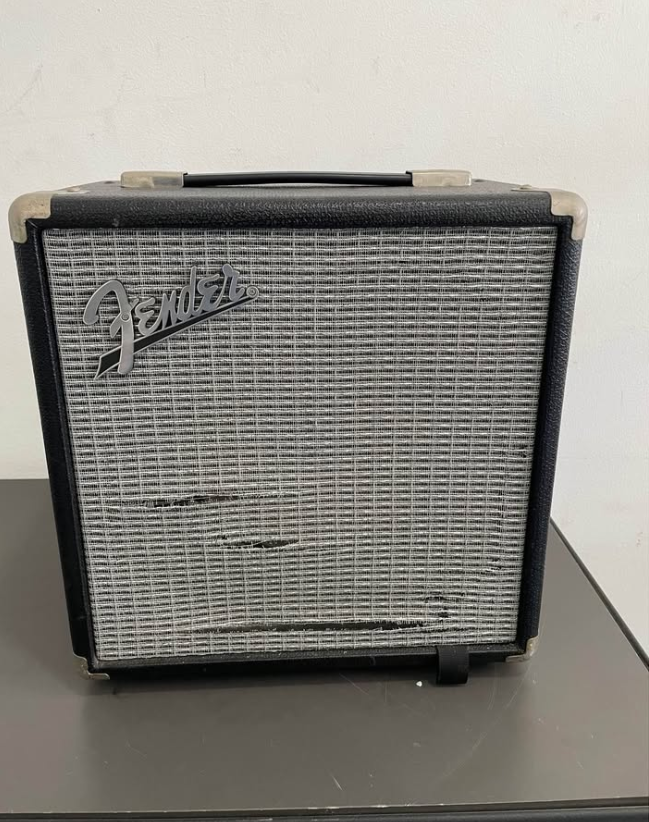 Amplificador Fender Rumble 15