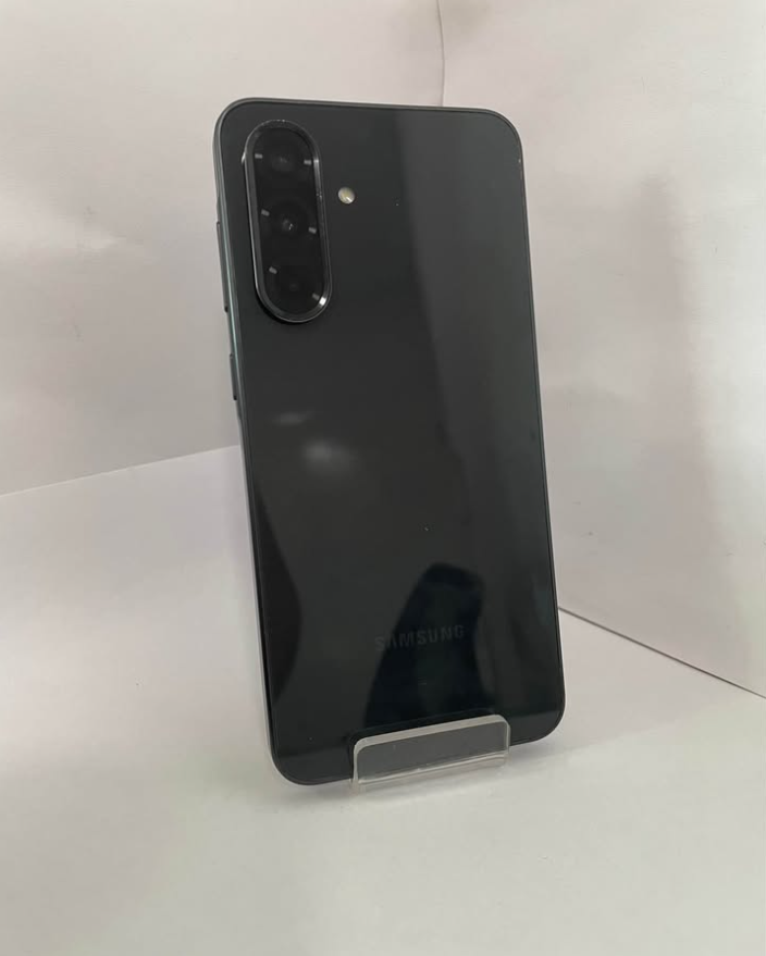 Samsung Galaxy A36/ 256 GB / 8 RAM Liberado