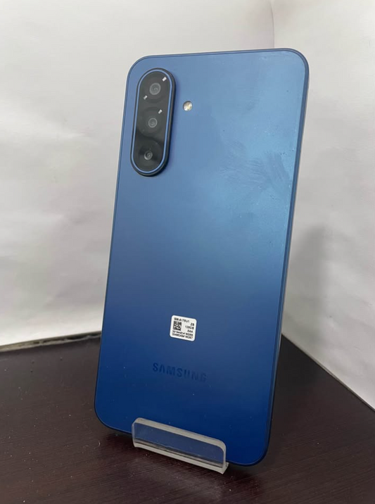 Samsung Galaxy A17 Liberado – 128 GB | 8 GB RAM
