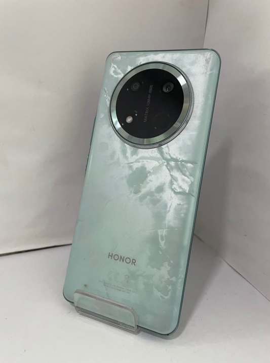 Honor Magic 7 Lite/ 512GB / 8GB RAM- Usado