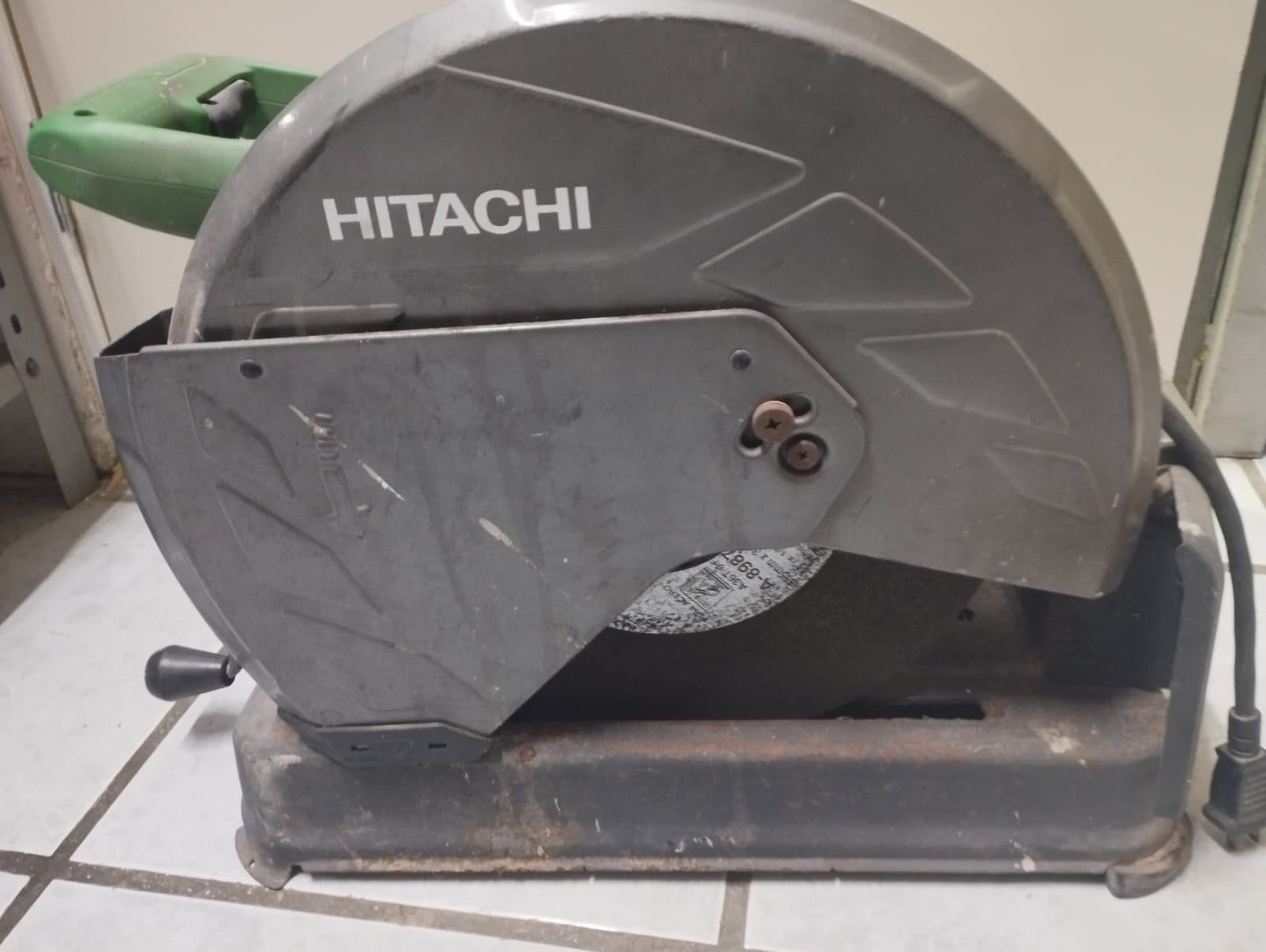 :  🛠️💥 CORTADORA DE METAL HITACHI CC14STD - USADA EN EXCELENTE ESTADO 💥🛠️