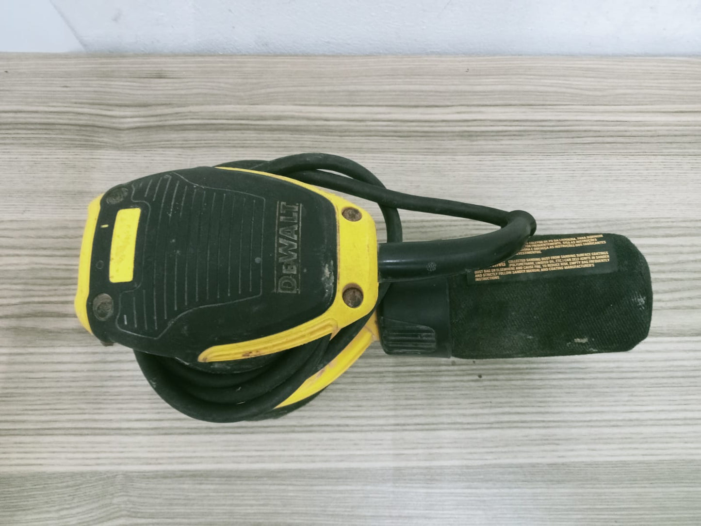 lijadora orbital dewalt