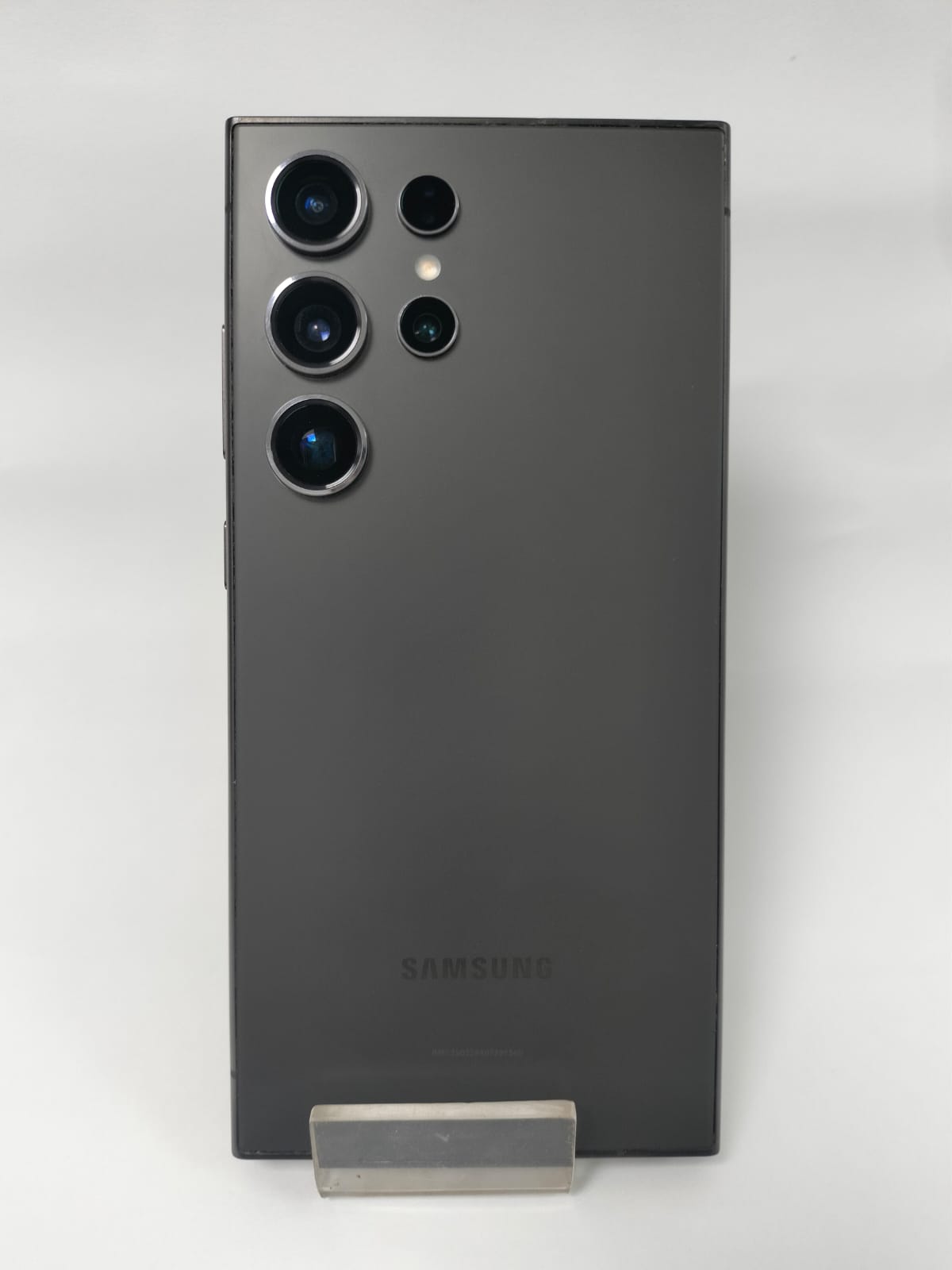 Samsung Galaxy S24 Ultra 256GB, 12GB RAM - Titanium Black (Usado).
