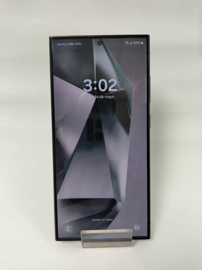 Samsung Galaxy S24 Ultra 256GB, 12GB RAM - Titanium Black (Usado).