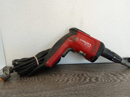 Atornillador alambrico HILTI