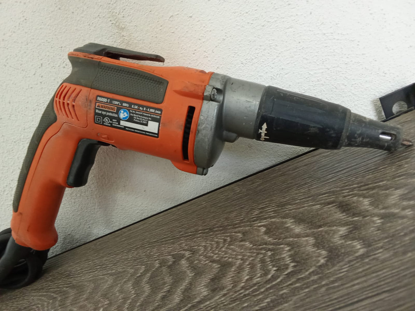 Atornillador Alambrico RIDGID-usado