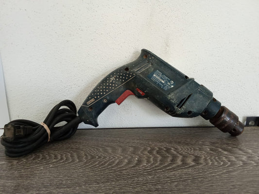 Taladro percutor Bosch-usado