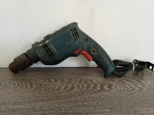 Taladro percutor Bosch-usado