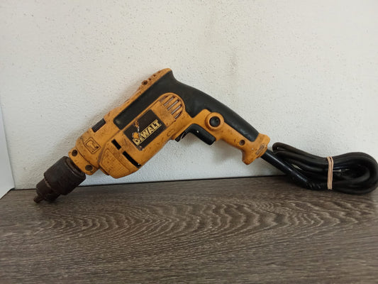 Taladro percuto DeWALT-usado