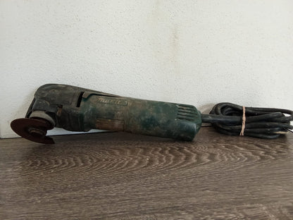 Herramienta oscilante Makita-usado