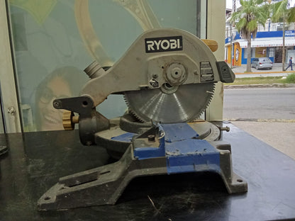 Sierra ingleteadora RYOBI-usado