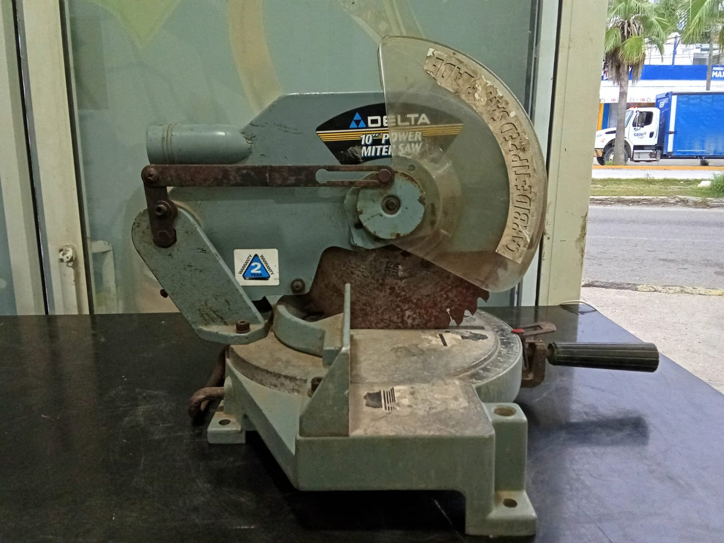 Sierra de inglete DELTA-usada