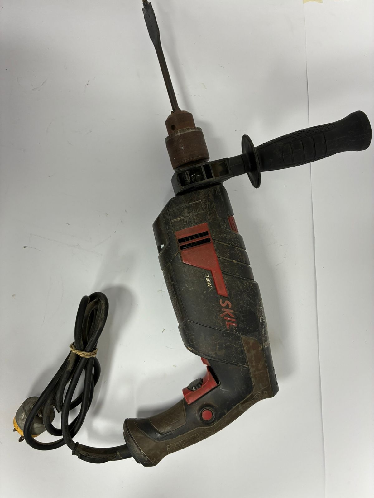 TALADRO ROMPEDOR SKIL 606O