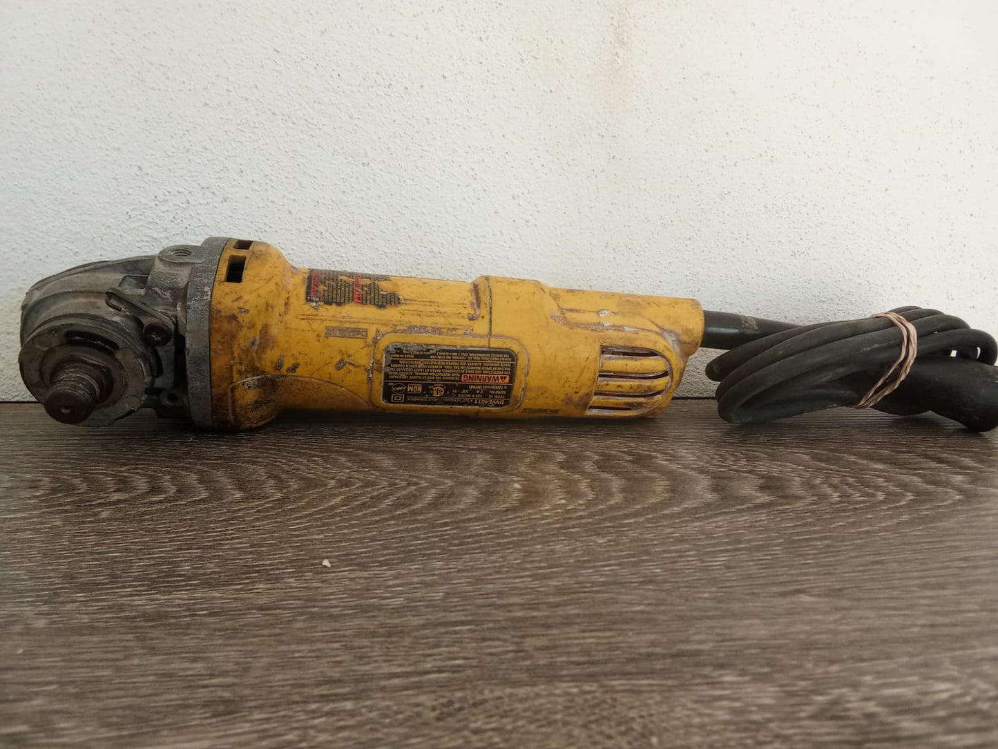 Esmeril DeWALT-usado