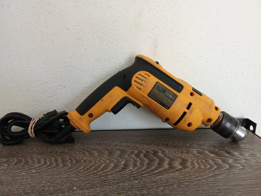 Taladro percuto DeWALT-usado