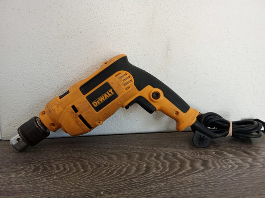 Taladro percuto DeWALT-usado