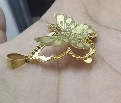 🦋 DIJE DE MARIPOSA EN ORO 18K – 1.3 GRAMOS ✨💛