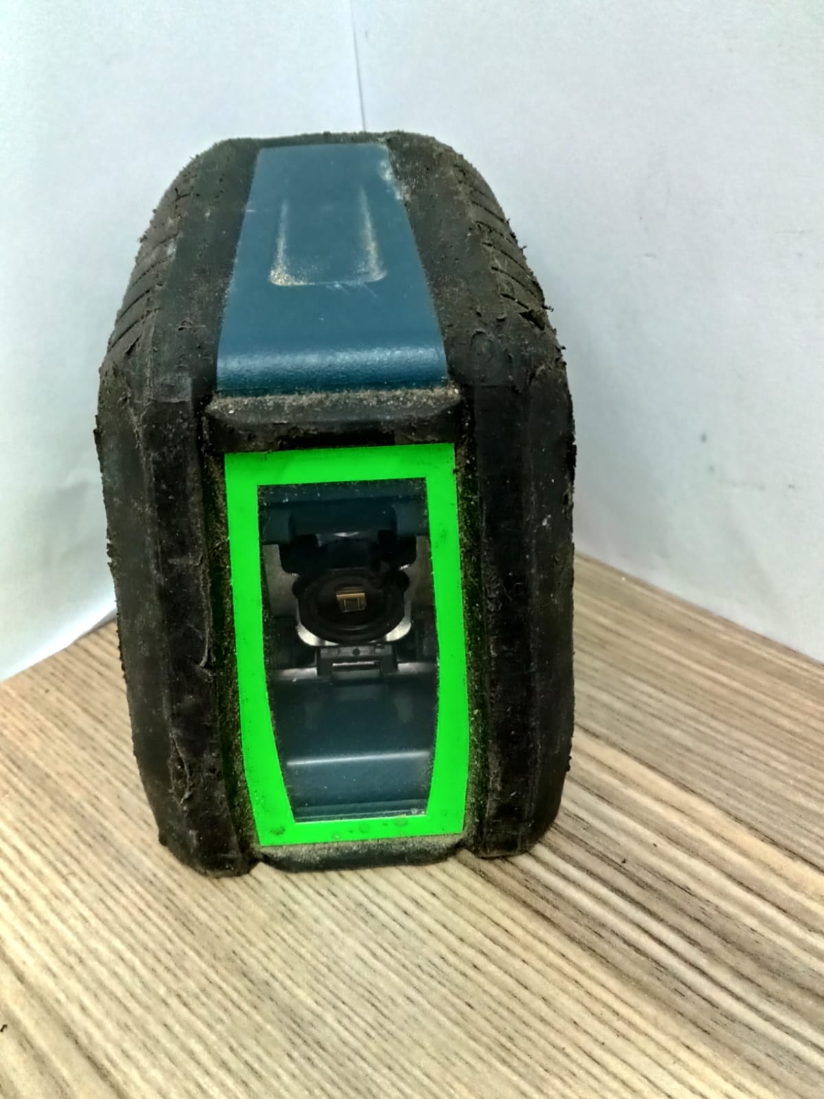 🔵 Bosch GLL 2-12 laser-usado