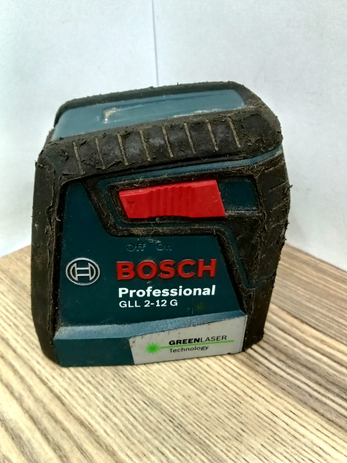 🔵 Bosch GLL 2-12 laser-usado