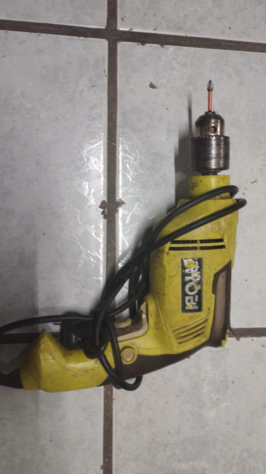 🔩 Taladro Usado Ryobi Modelo HD420 🔩