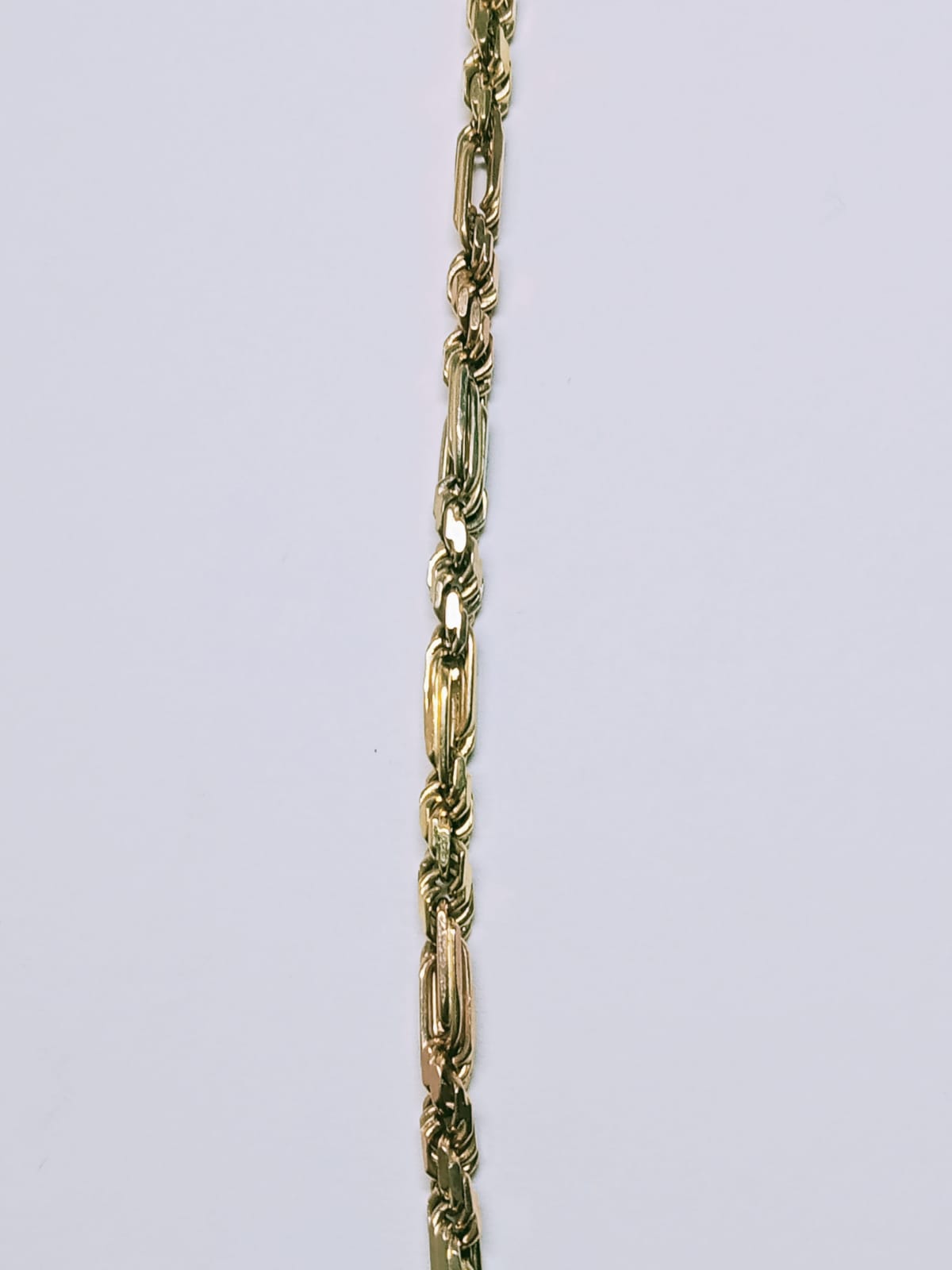 Cadena de Oro 14k – Tejido torzal