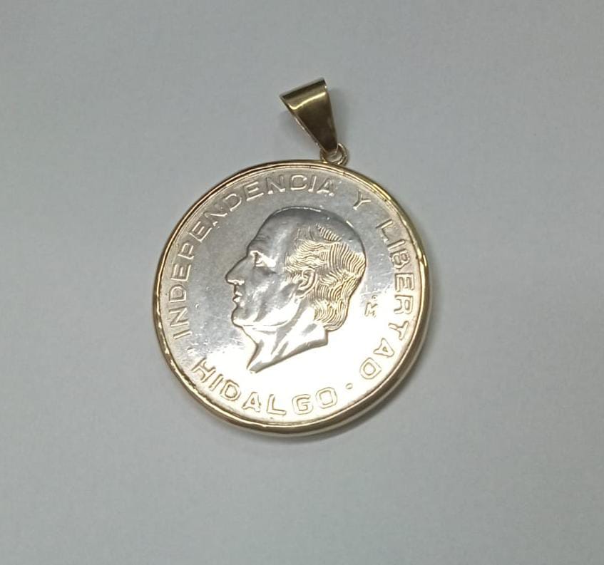 Moneda de 10 Pesos de Hidalgo en Plata con Incrustación de Oro de 14k