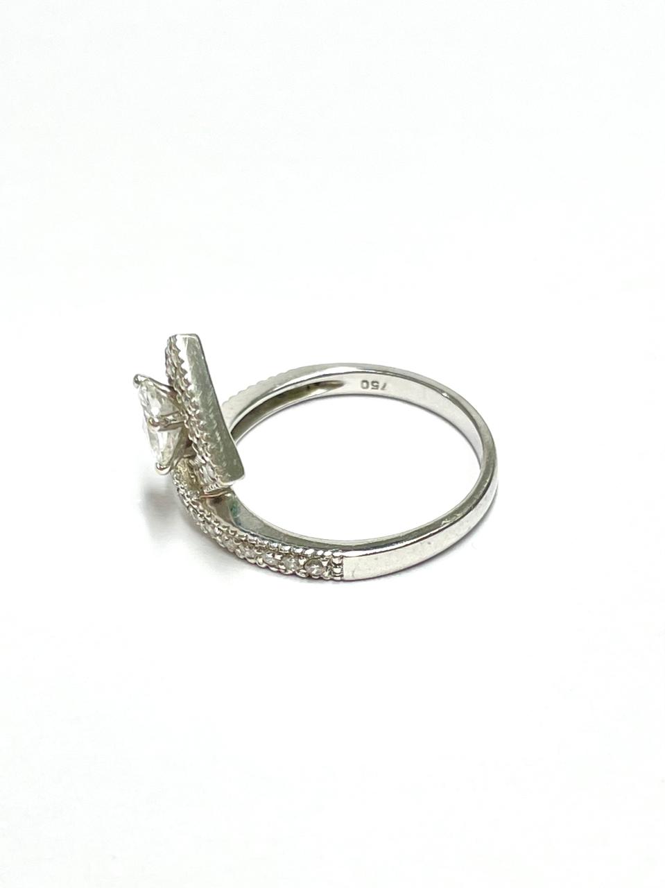 Anillo de Oro Blanco Rombo – 18K | 4gr | #7
