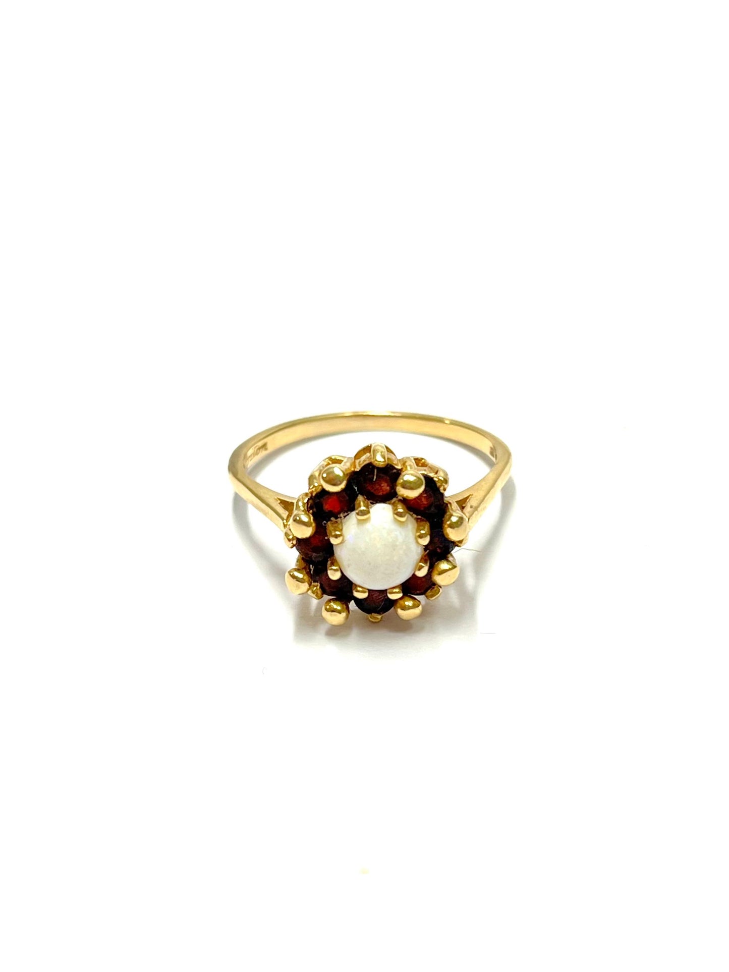 Anillo de Oro con Diseño Floral — 14k | 3.6gr | #8.5