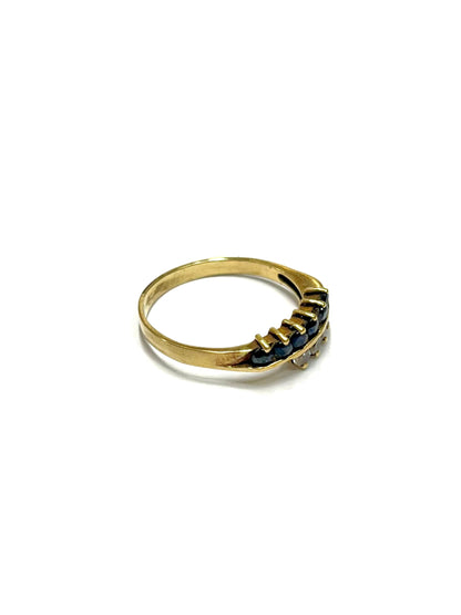 Anillo de Oro con Piedras Negras y Blancas — 10k | 1.8gr | #7.5