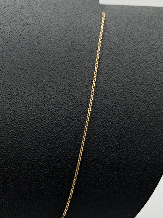Cadena de Oro Rosado — 14k | 3.6gr | 26cm (abrochada)