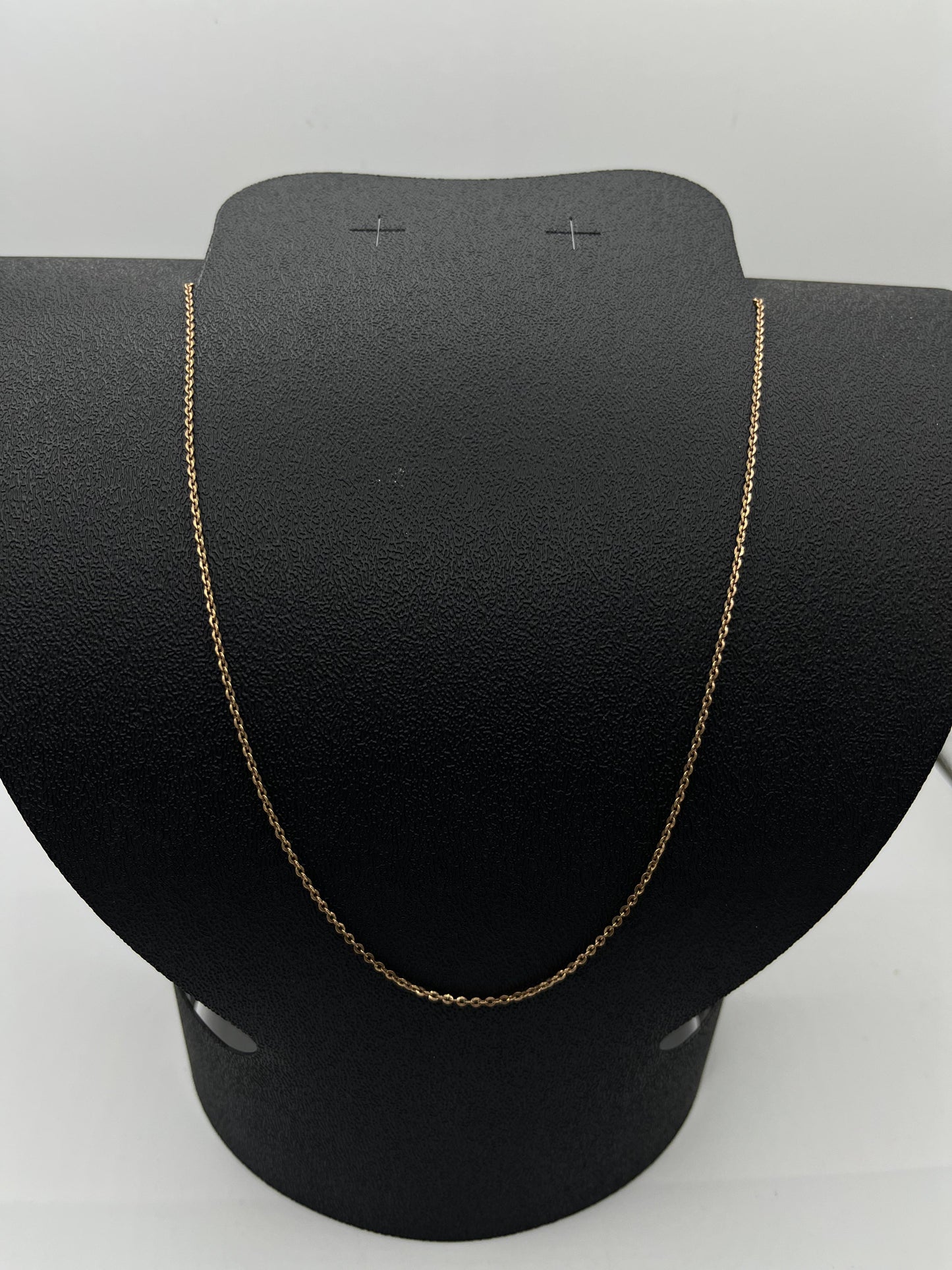 Cadena de Oro Rosado — 14k | 3.6gr | 26cm (abrochada)