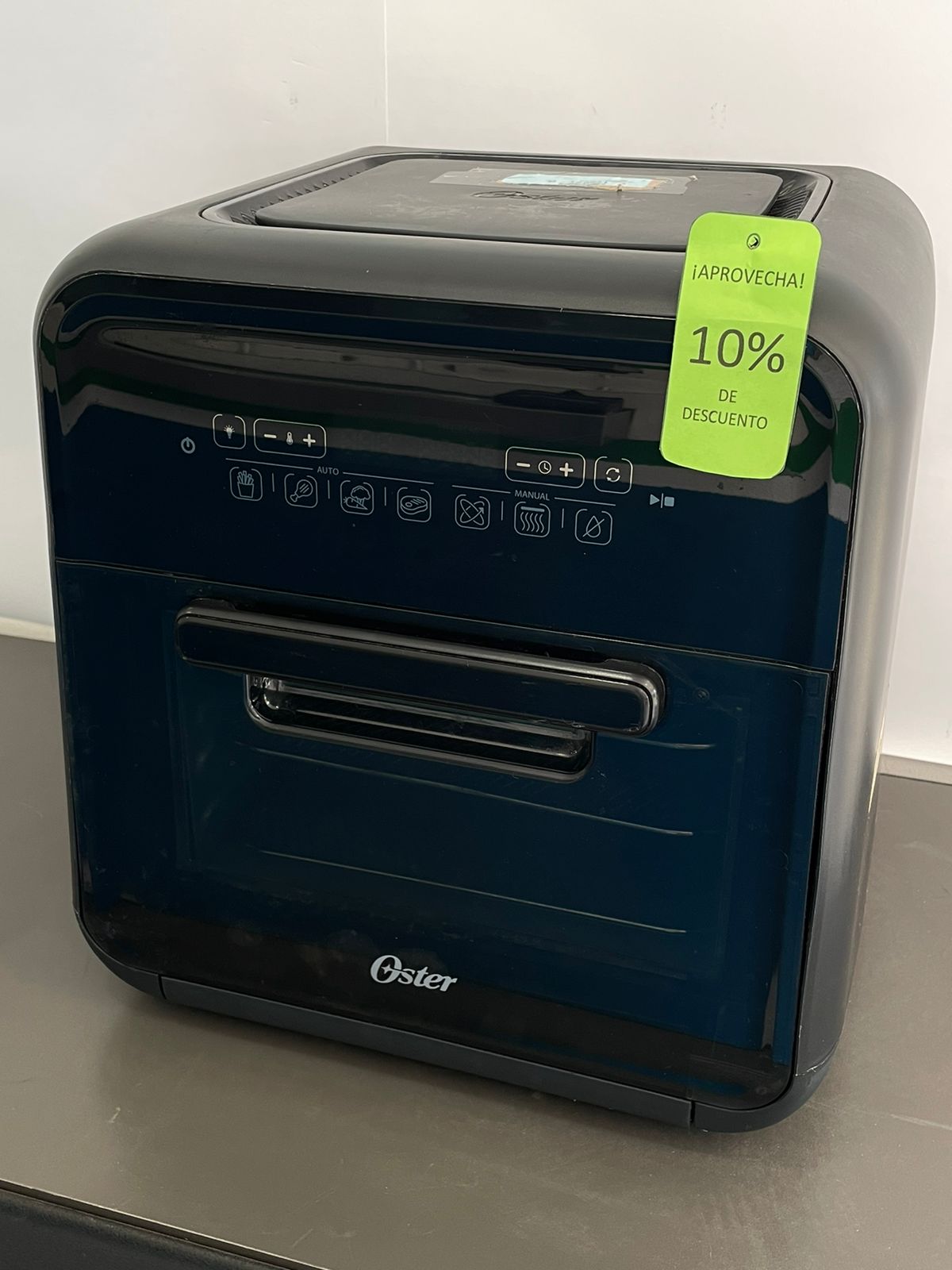 Freidora de Aire Oster - ¡Con 10% de descuento aplicable sobre el precio!