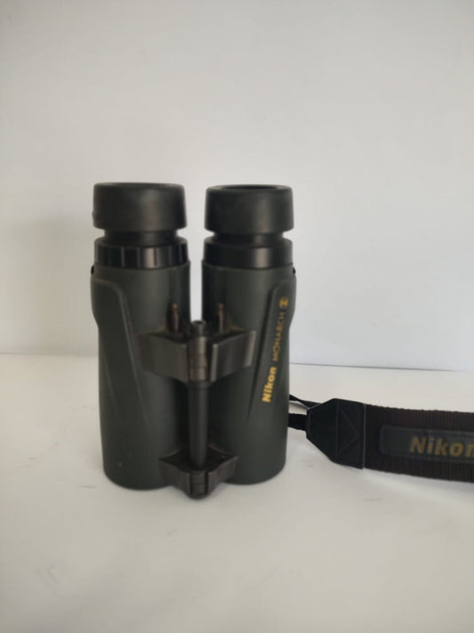 BINOCULARES NIKON MONARCH CON CORREA