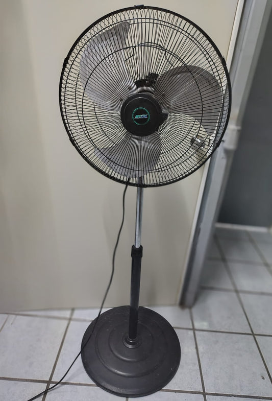 VENTILADOR DE PEDESTAL MY AIR - USADO