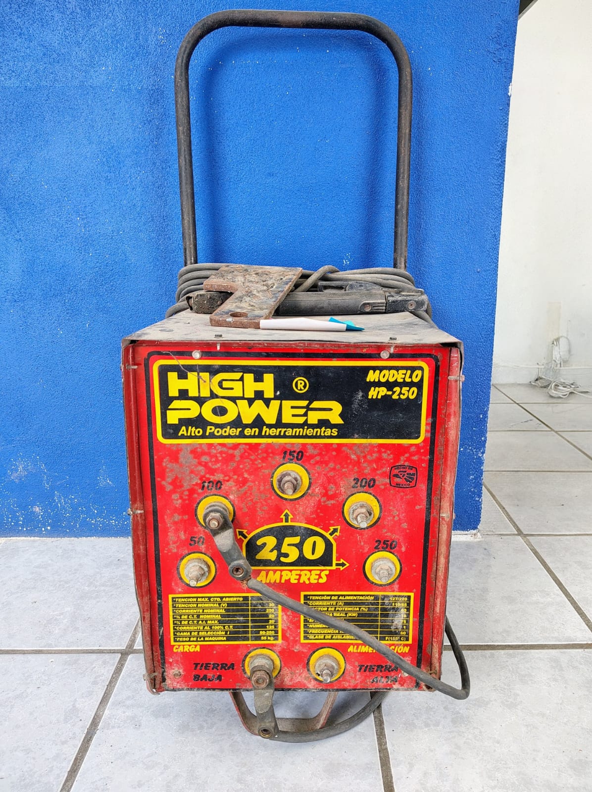 Soldadora High Power HP-250 – Usada