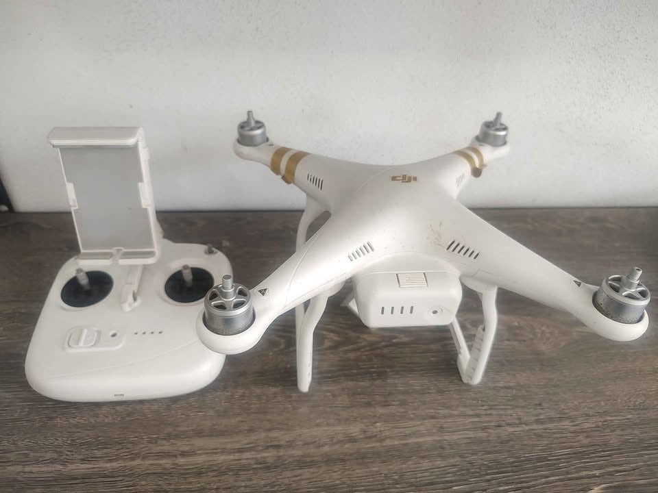 DRONE DJI PHANTOM 3