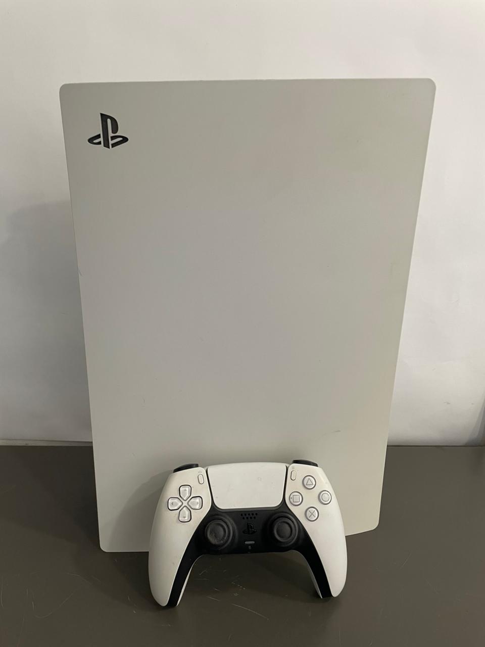 PlayStation 5 Slim – Usado