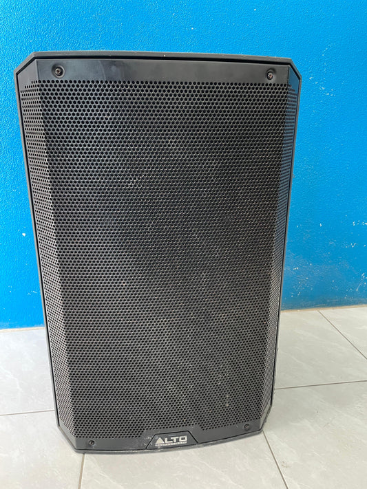 Bocina Alto / 15 Pulgadas- Usada